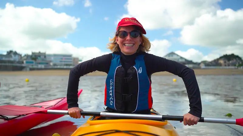 sourire-guy-kayak-goelo-800